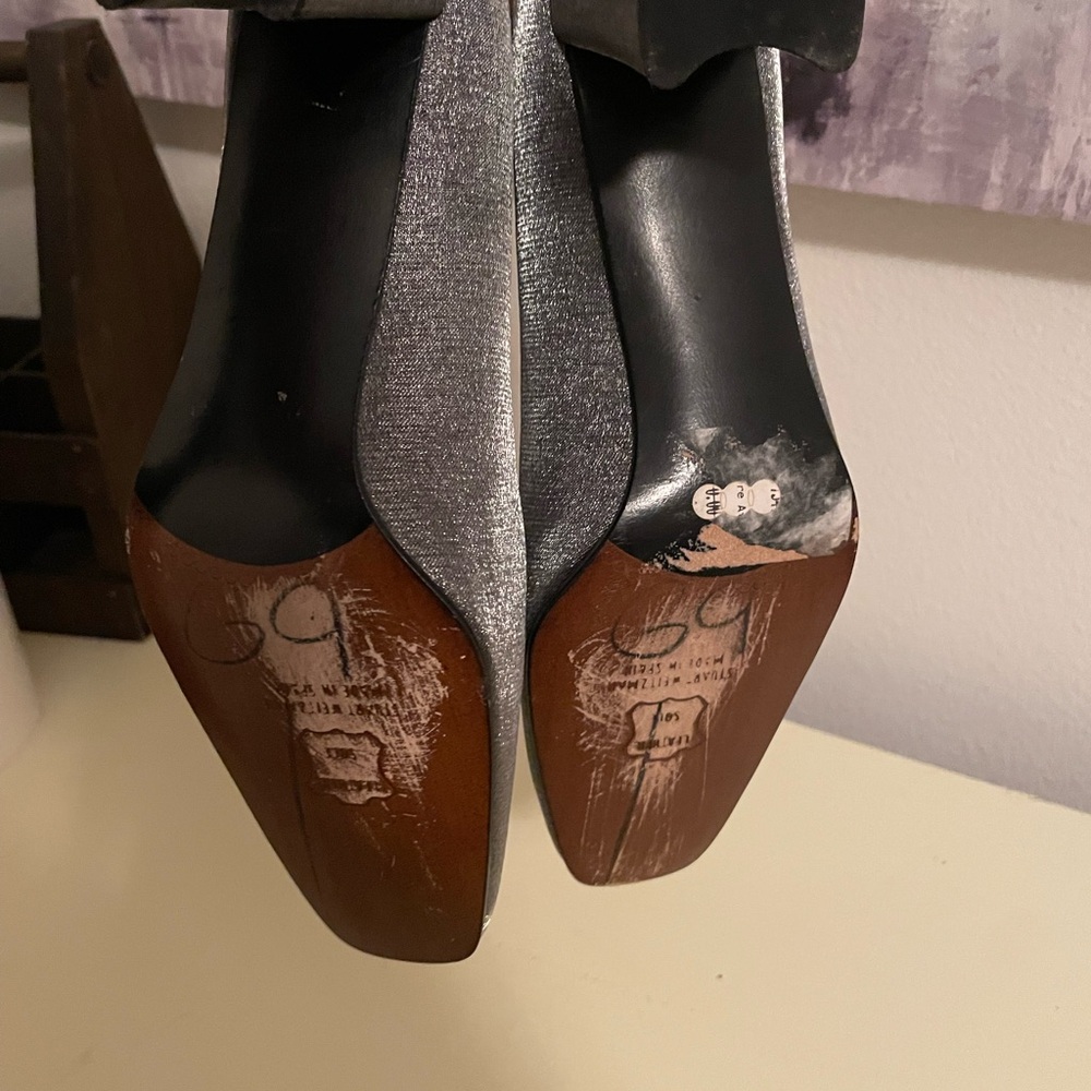 Vintage Stuart Weitzman Gunmetal Shimmer Pumps/Heels Size 7 Made In Spain - Picture 6 of 6